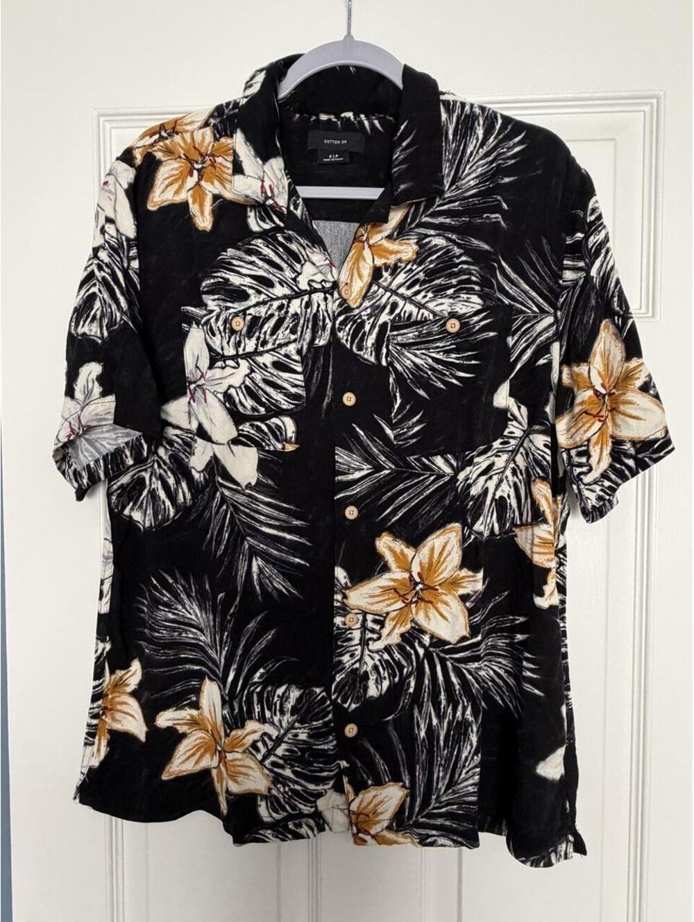 Cotton On black button-up shirt